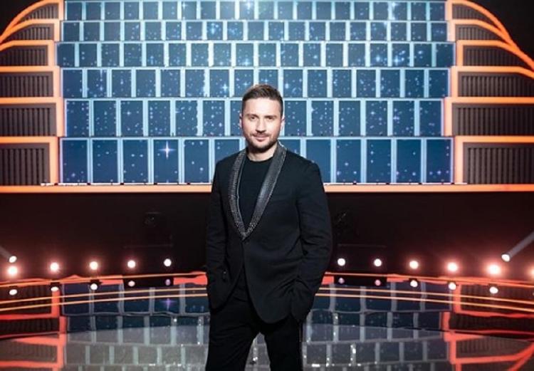 Лазарев накричал на 67-летнего поэта в эфире программы и объяснил причину своего поступка