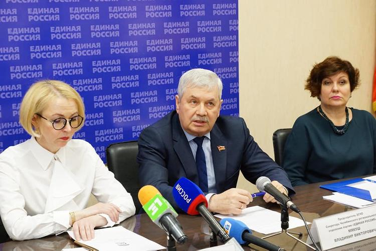 Южноуральские единороссы будут помогать пострадавшим от коронавируса