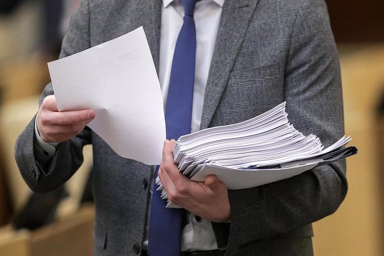 В Госдуму внесли законопроект о новом размере выплат по больничному листу