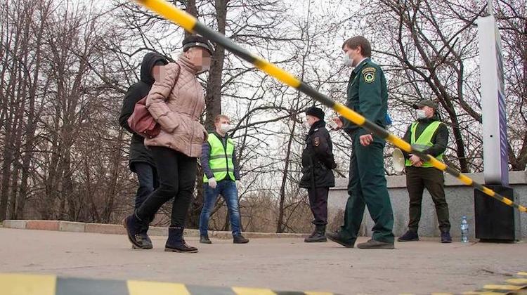 В связи с эпидемией ограничительные меры ужесточаются
