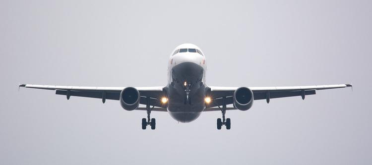 Россия готовит для отправки в США самолет с помощью для борьбы с коронавирусом
