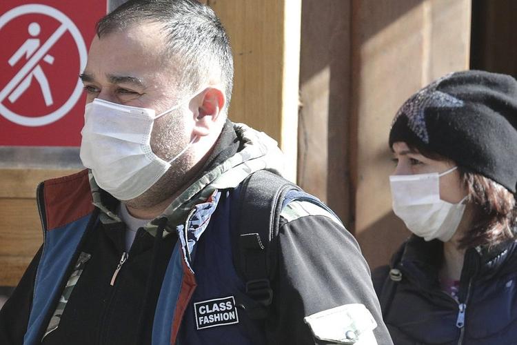 В Думе предложили поддержать предприятия малого и среднего бизнеса, производящие медицинские маски
