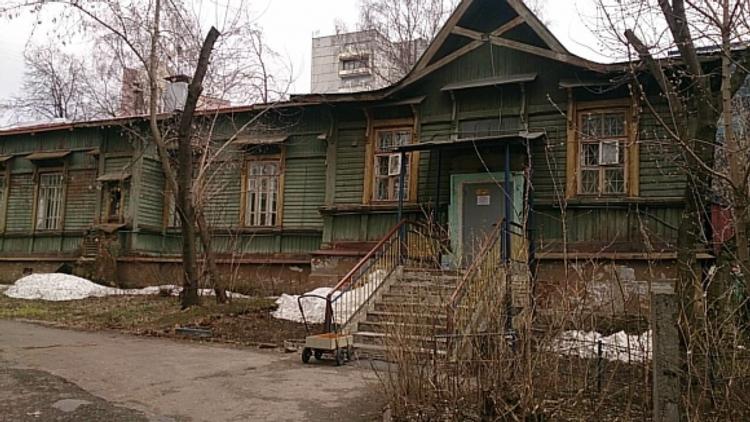 4 деревянных барака из фильма ужасов: в соцсетях обсуждают инфекционную больницу в Перми