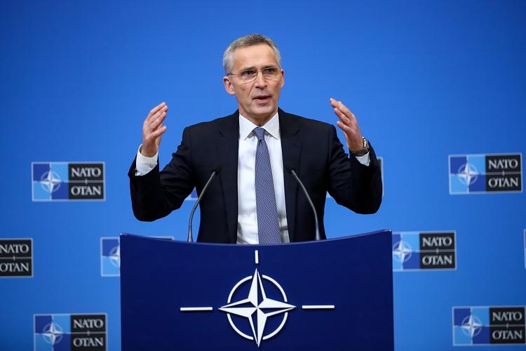 Столтенберг заявил о расширении сотрудничества с Украиной и Грузией