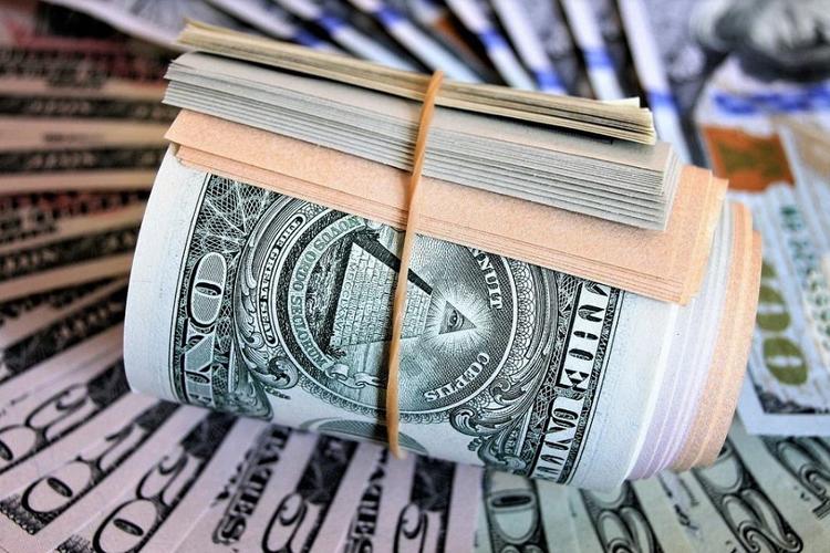 Доллар может подняться выше 80 рублей уже в конце недели