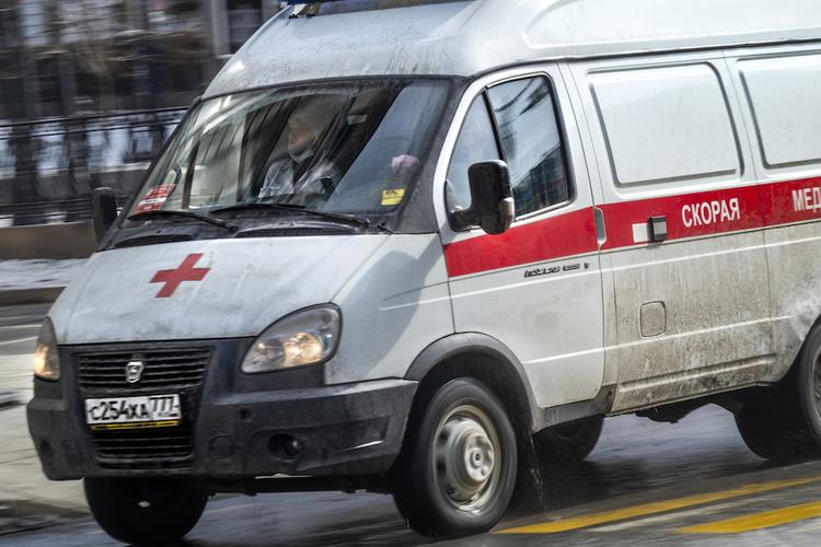 В Москве на дороге высадили мужчину со смертельным ранением