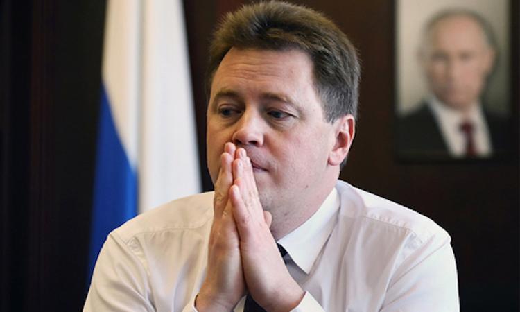 Экс-губернатор Севастополя не подчинился требованиям полиции, обматерил сотрудников, за что и был задержан
