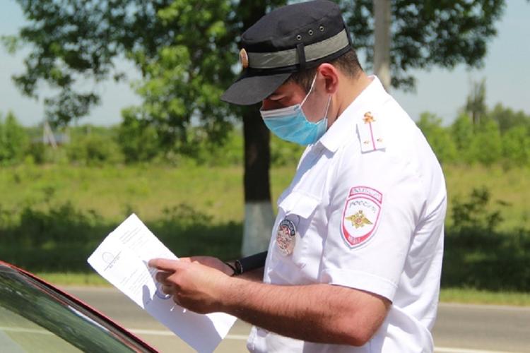 Власти Астраханской области планируют снова ввести систему пропусков