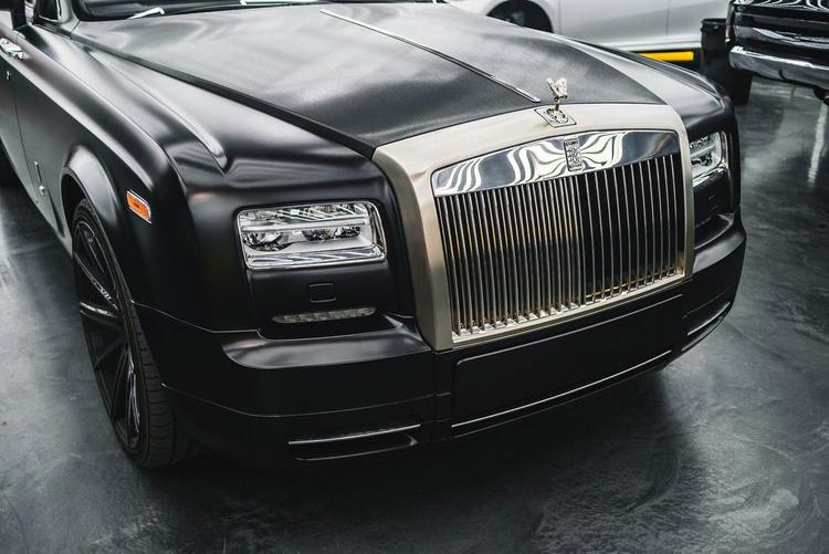 Кокорин похвастался автомобилем Rolls-Royce за 23 миллиона рублей: «Иногда можно»