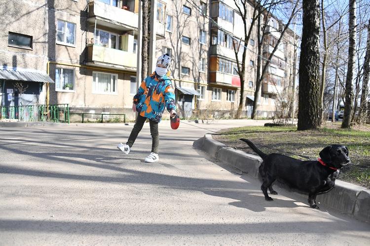 Педиатр рекомендует не надевать маску детям младшего возраста