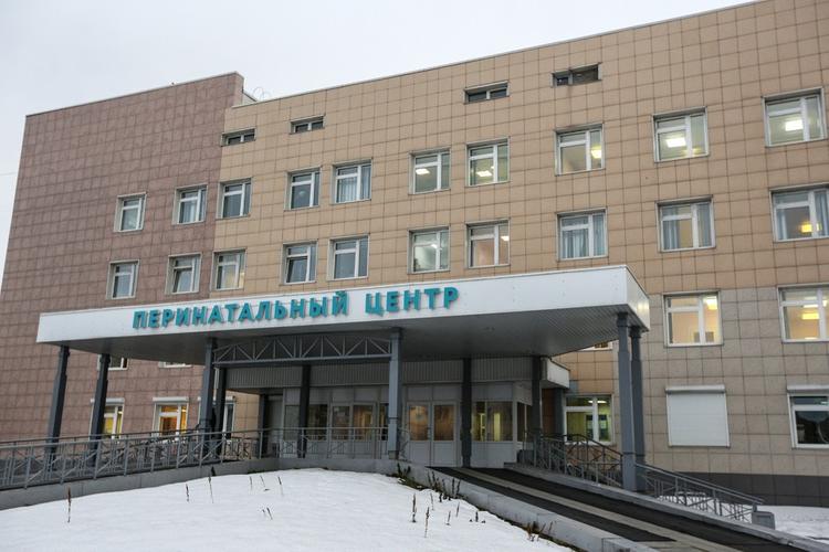 Роддом В Мурманске роженицы жалуются, что их разлучили с новорожденными детьми из-за коронавируса