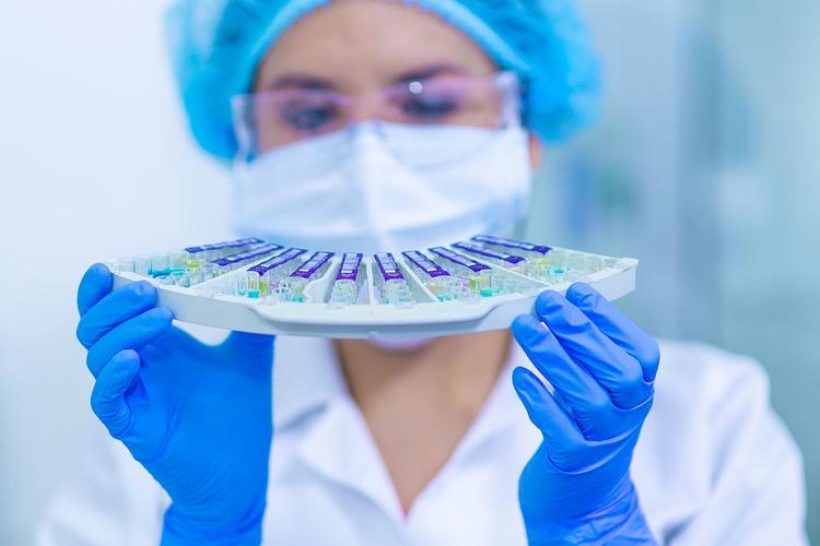 Граждан могут обязать платить штрафы за отказ от вакцинации