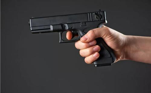В Эстонии медбрат застрелил двух человек