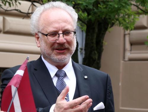 Президент Латвии: Преступления не имеют срока давности