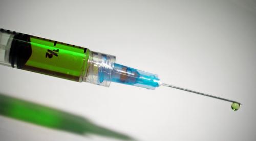 Вакцина Держите маску близко, а друзей на расстоянии: коронавирус останется с нами на долгие годы