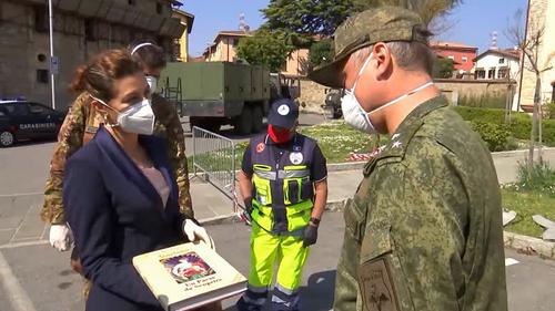 Военных могут наградить за помощь Италии