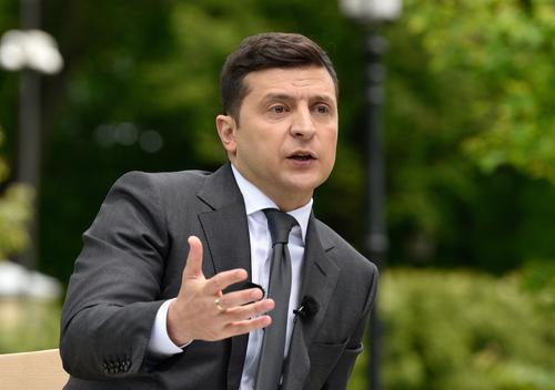 Зеленский: от Украины никто ничего не может требовать