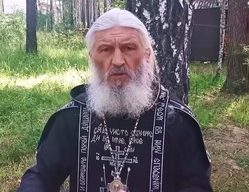Литовский священник: То, что происходит в Среднеуральском монастыре – уму непостижимо