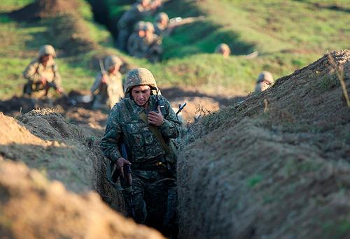 Армения опубликовала видео удара Азербайджана по армянскому селу