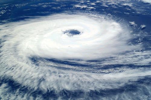 После аномально жаркого лета может последовать морозная зима