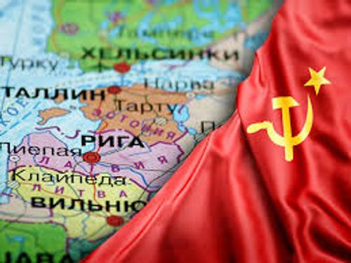 МИД Латвии призвал российских коллег начать оценку ответственности советского режима