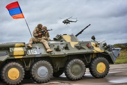 Армения подняла в ружье свои войска