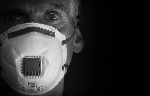 В Британии присудили России победу в гонке по созданию covid-вакцины