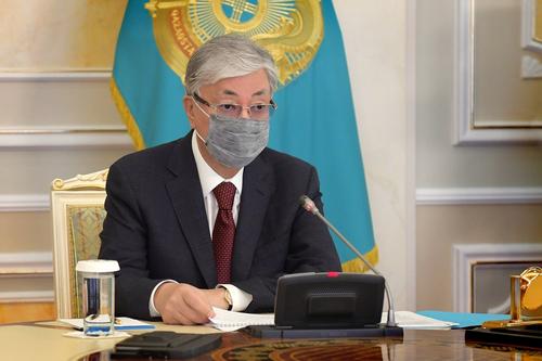 Токаев поздравил Путина с созданием вакцины от коронавируса