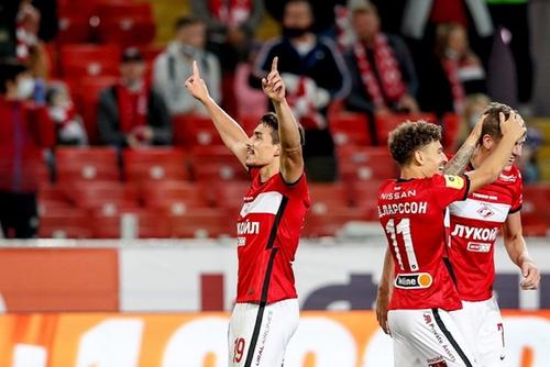 «Спартак» одержал победу над «Ахматом» 2:0