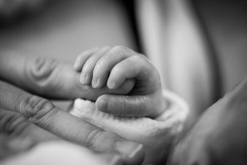 В Красноярске родила 14-летняя школьница, рассказавшая, что забеременела от 10-летнего мальчика