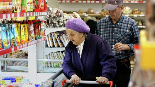 Недельные расходы россиян резко выросли
