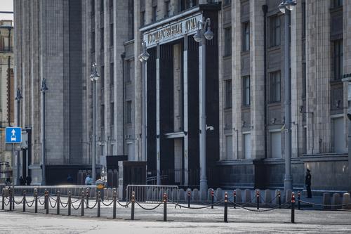 В Госдуме предложили дарить автомобили семьям с пятью детьми