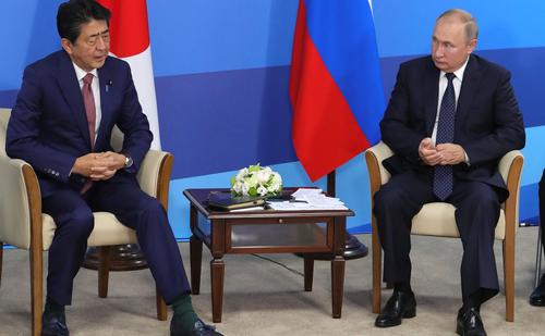 Эксперт Дмитрий Стрельцов назвал возможный сценарий развития российско-японских отношений после ухода Синдзо Абэ