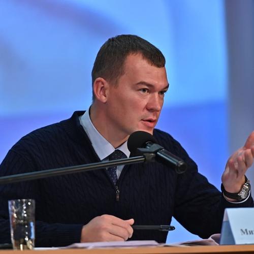 «Бояться не надо. Все нормально, даже температура не повысилась», Дегтярев сообщил, что сделал прививку от коронавируса