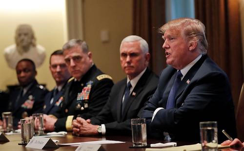 Трамп к выборам выложил «генеральского туза»