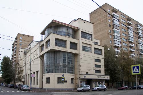 В Москве начали штрафовать театры за несоблюдение масочного режима