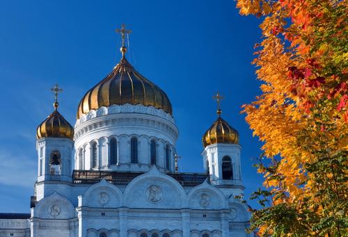 Православные христиане в воскресенье отмечают праздник Воздвижения креста Господня