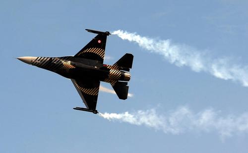 Военкор Пегов: турецкие истребители F-16 могли появиться в небе над Нагорным Карабахом