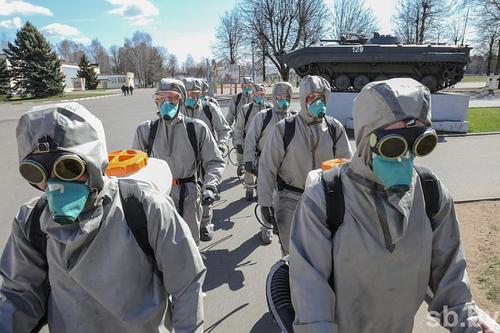 Войска РХБЗ продезинфицировали более 400 тысяч объектов