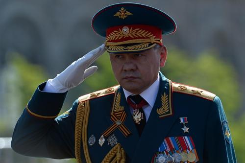 Министр обороны поздравляет российский Спецназ с 70-летием