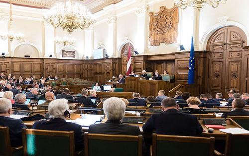 Мнение: Латвией руководят гастарбайтеры