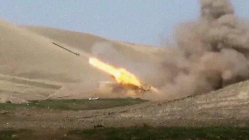 Азербайджанские военные обстреливают территорию Армении