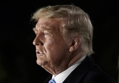 Трамп заявил, что разочарован срывом перемирия в Нагорном Карабахе