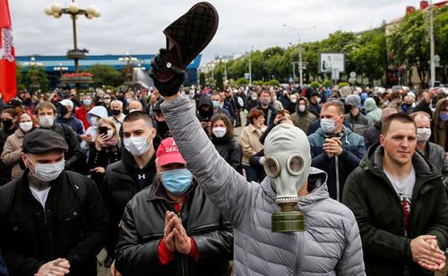 Политический кризис в Белоруссии обретает форму тирании