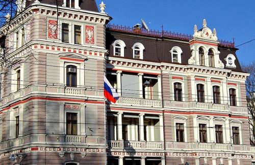 Служба Государственной безопасности Латвии «проверила» представителей российских СМИ. Комментарии участников событий и экспертов