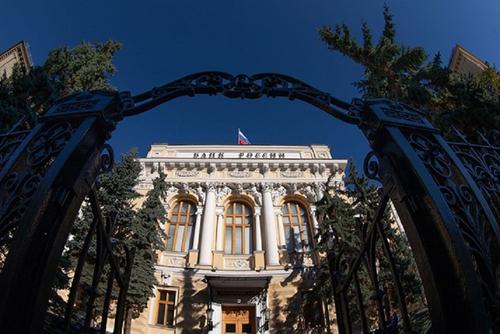 Эксперт Бадалов объяснил подробности новой системы оценки банковских клиентов