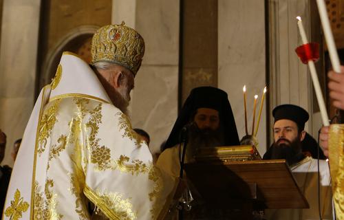 Глава греческой церкви вылечился от коронавируса