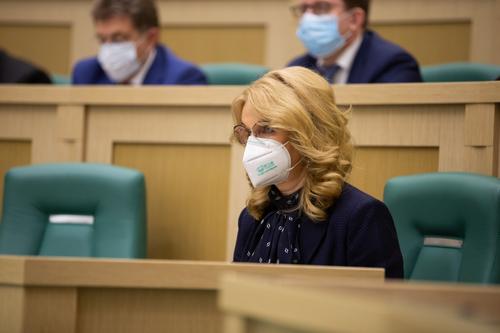 Голикова сравнила российские вакцины против коронавируса «Спутник V» и «ЭпиВакКорона»