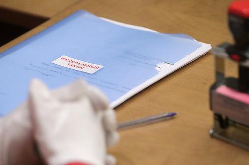 Чиновников будут наказывать за оскорбление граждан