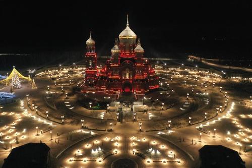 На Соборной площади Главного храма Вооруженных Сил России прошли торжественные мероприятия